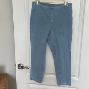 Belle by Kim Gravel Light Denim Crop Jeans